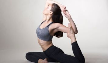 14 Different Types of Yoga Practices: How to Choose the Right Kind for You 111 vinyasa