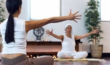 14 Different Types of Yoga Practices: How to Choose the Right Kind for You 112 Kundalini yoga